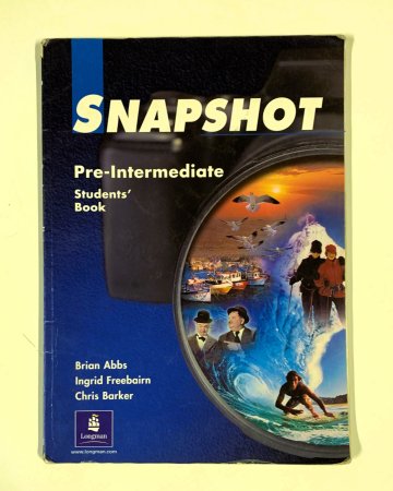 Snapshot : pre-intermediate, Brian Abbs (1999)