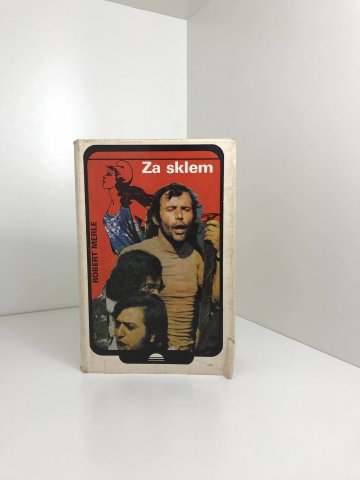 Za sklem, Robert Merle (1981)